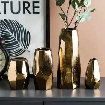 североевропейские леки луксозни златни вази с неправилна геометрична форма, европейски и американски керамични декорации от сухи цветя, с покритие покритие